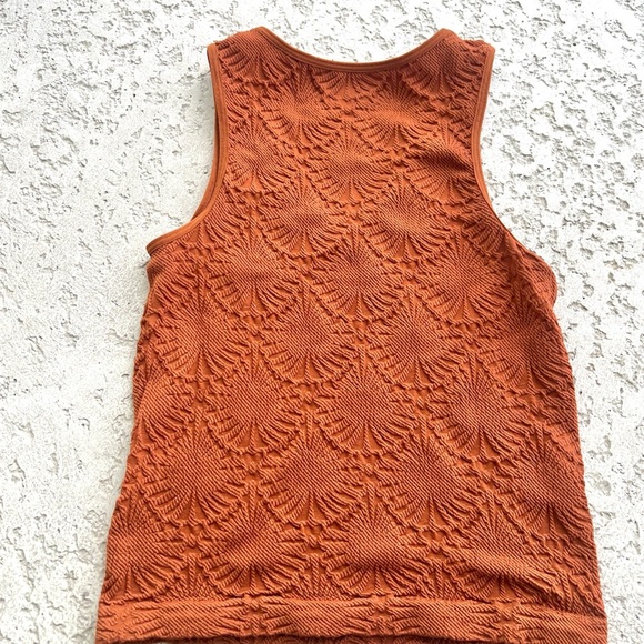 Womens Tank Top size XS Seamless Crop Terracotta Orange Sleeveless Fitted shirt - Picture 3 of 6